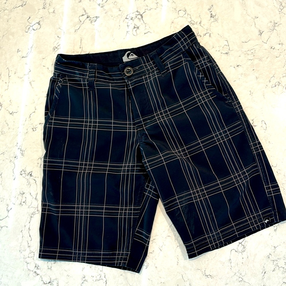 Quicksilver 🎉3/$10 in bundle🎉 Kids Shorts
